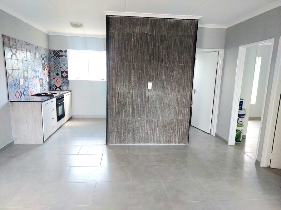 2 Bedroom Property for Sale in Moorreesburg Western Cape